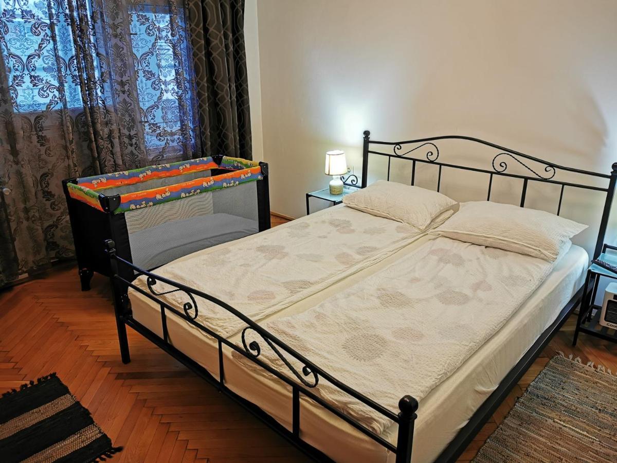 Apartament Hunter Leilighet Cluj-Napoca Eksteriør bilde