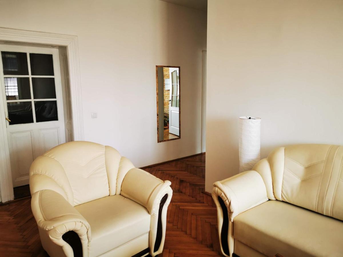 Apartament Hunter Leilighet Cluj-Napoca Eksteriør bilde